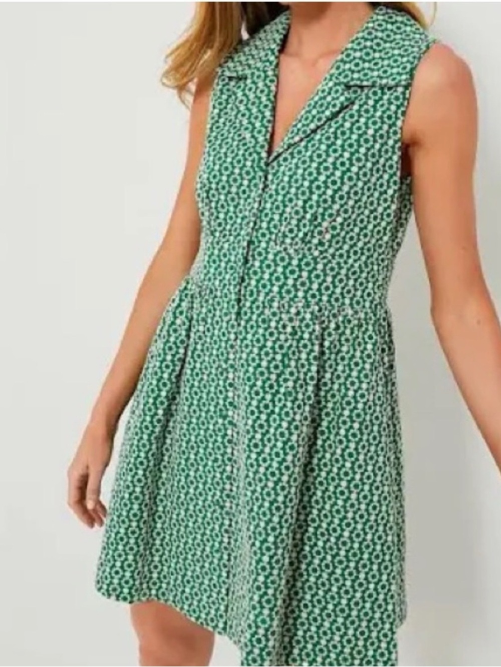 Pomander Place Green Floral Sleeveless Shirt Dress